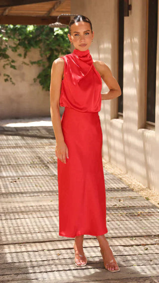 Evelina – Elegant Satin Dress