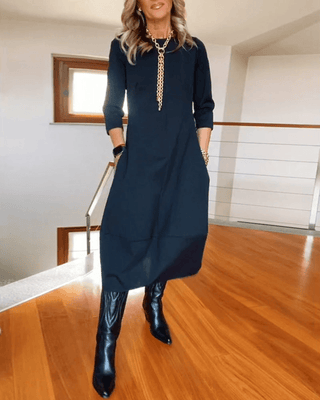 Ulyssa – Elegant Midi Dress with Subtle Pleats