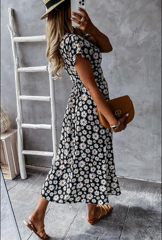 Felicity – Daisy Print Midi Dress