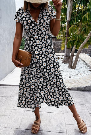 Felicity – Daisy Print Midi Dress