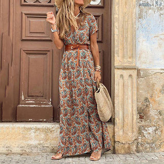 Isabella – Bohemian Maxi Dress with V-Neck and Short Sleeves