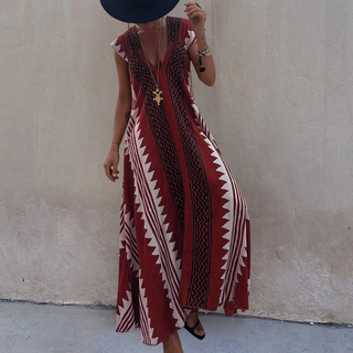 Ava – Bohemian Maxi Dress with Geometric Pattern