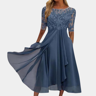 Celina – Elegant Lace Maxi Dress