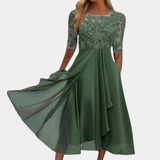 Celina – Elegant Lace Maxi Dress