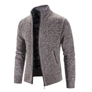 Stylish knitted cardigan for men 1