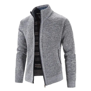 Stylish knitted cardigan for men 2