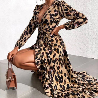 Leila – Leopard Print V-Neck Midi Dress