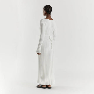 Amelia – Knitted Midi Dress with V-Neck