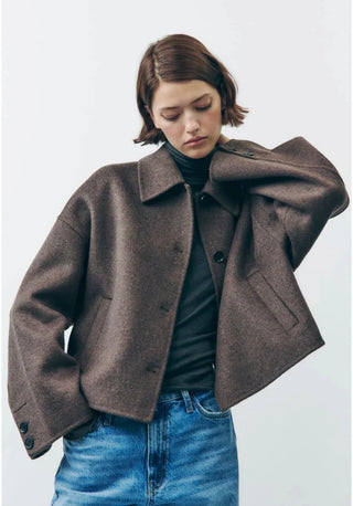 Kharla thick coat in oversize 2